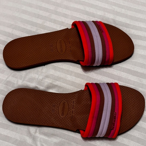 Havaianas Slippers Brown with Mutlti Color Straps Size 39-40 Slip On - Picture 8 of 8